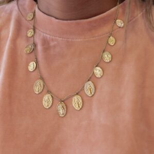 Collier vierge