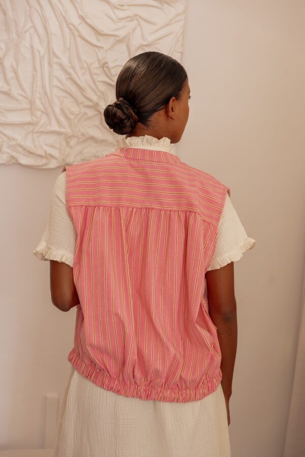 Gilet sans manche à rayures roses – Image 3