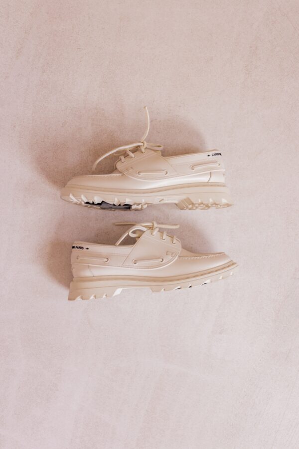 Chaussures bateau Dior – Image 3